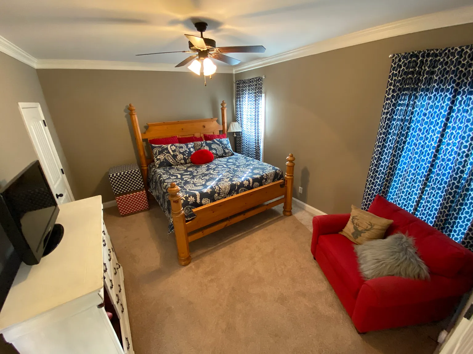3 bed, 1720 sqft, $1,500 — Photo 2