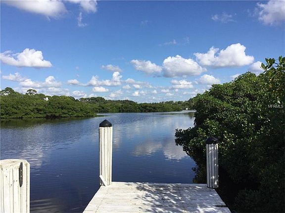 5th image of 1700 Lemon Bay Dr