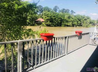 18253 Potters Ln, Port Vincent, LA 70726