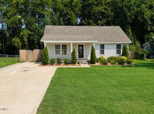 117 Elfreth Ln, Spring Lake, NC 28390