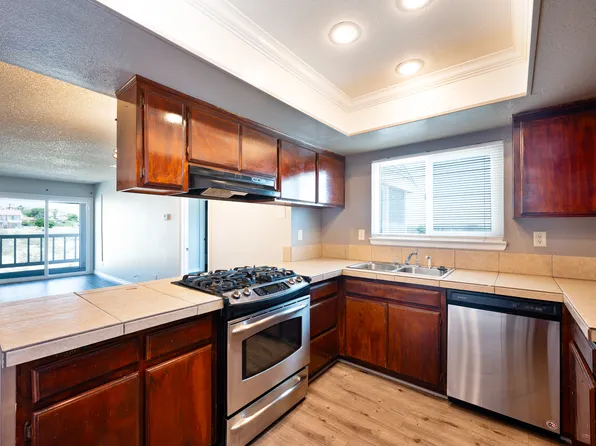 16266 Viho Rd APT C, Apple Valley, CA 92307