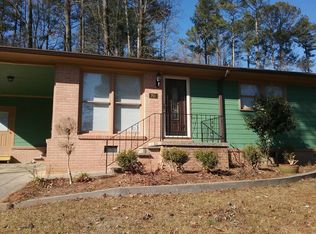 701 Rosalyn Dr, Marietta, GA 30062