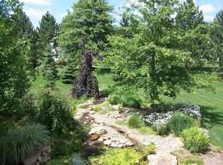 7668 Oxgate Ct, Hudson, OH 44236