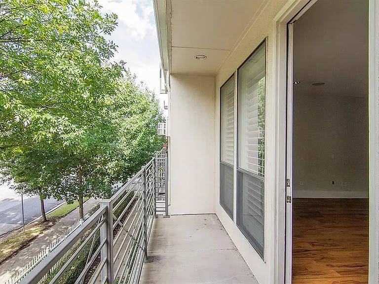 2606 Shelby Ave — Photo 13
