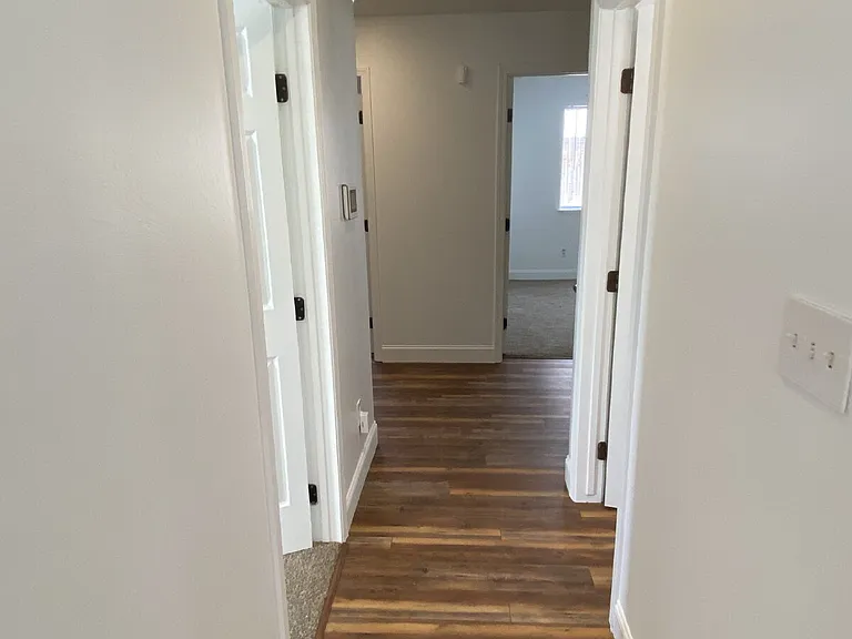 432 Dry Meadow Ln — Photo 9