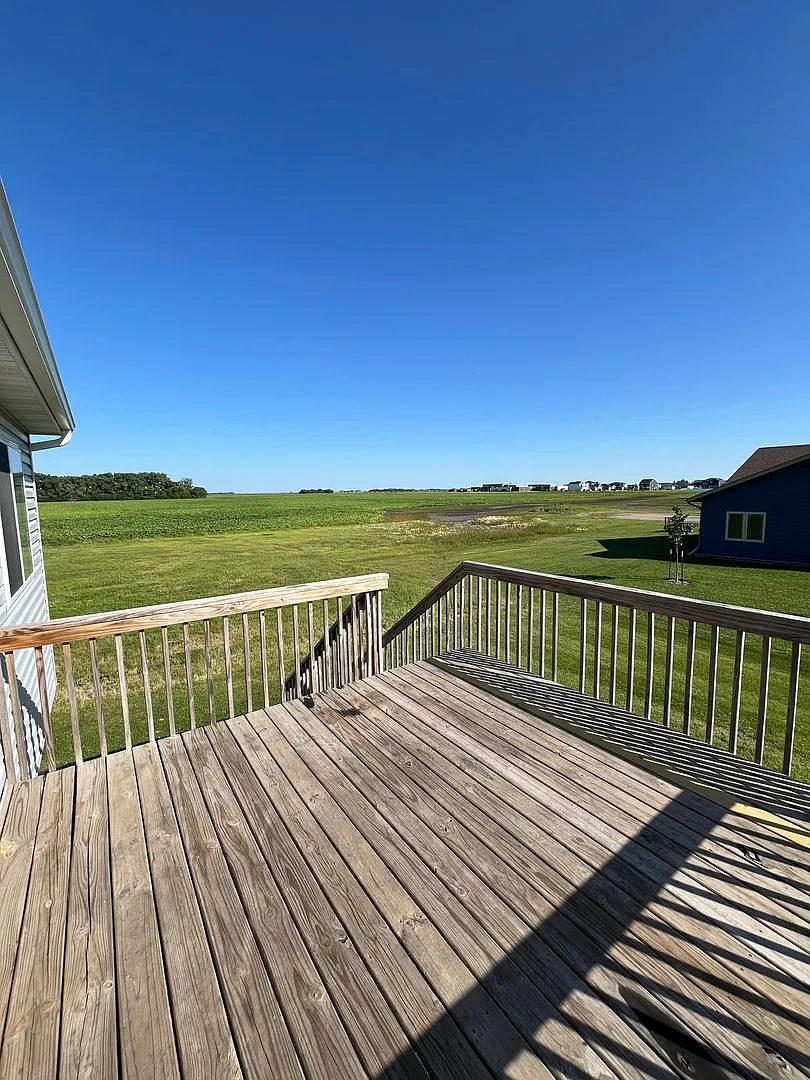 4 Bed 2 Bath Single Family Home — Photo 3
