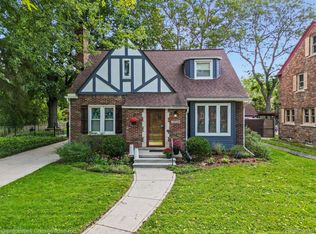 16726 Edinborough Rd, Detroit, MI 48219