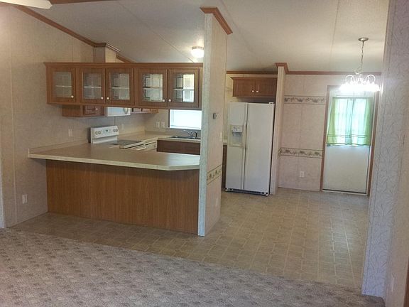 4th image of 111 Morris Ln #L161