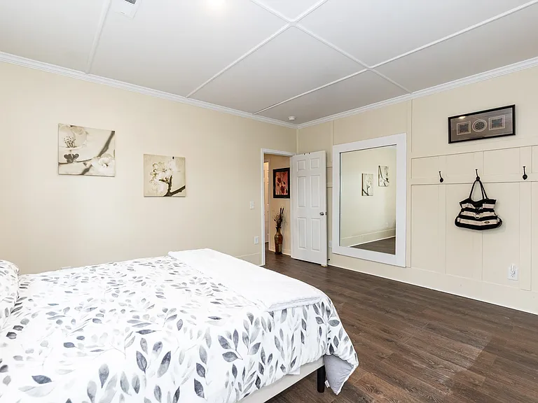 701 Elizabeth Ave — Photo 19
