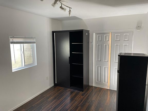 5th image of 5324 Cleon Ave