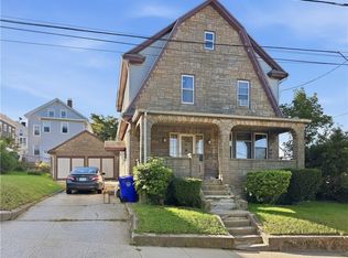 11 Grand View St, Providence, RI 02906