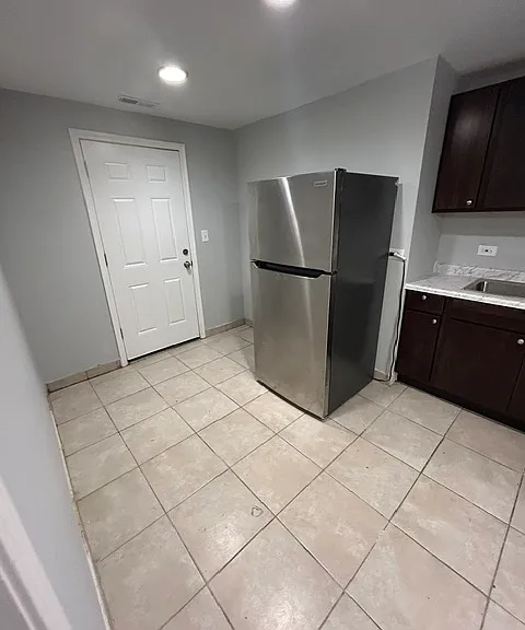2300 S Ridgeway Ave #B — Photo 5