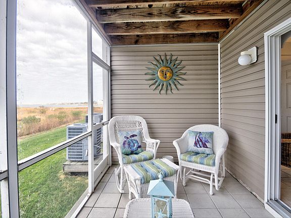 4th image of 30399 Pavilion Dr Unit 1301