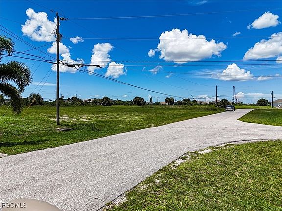 3rd image of 1800 NW 2nd Ter
