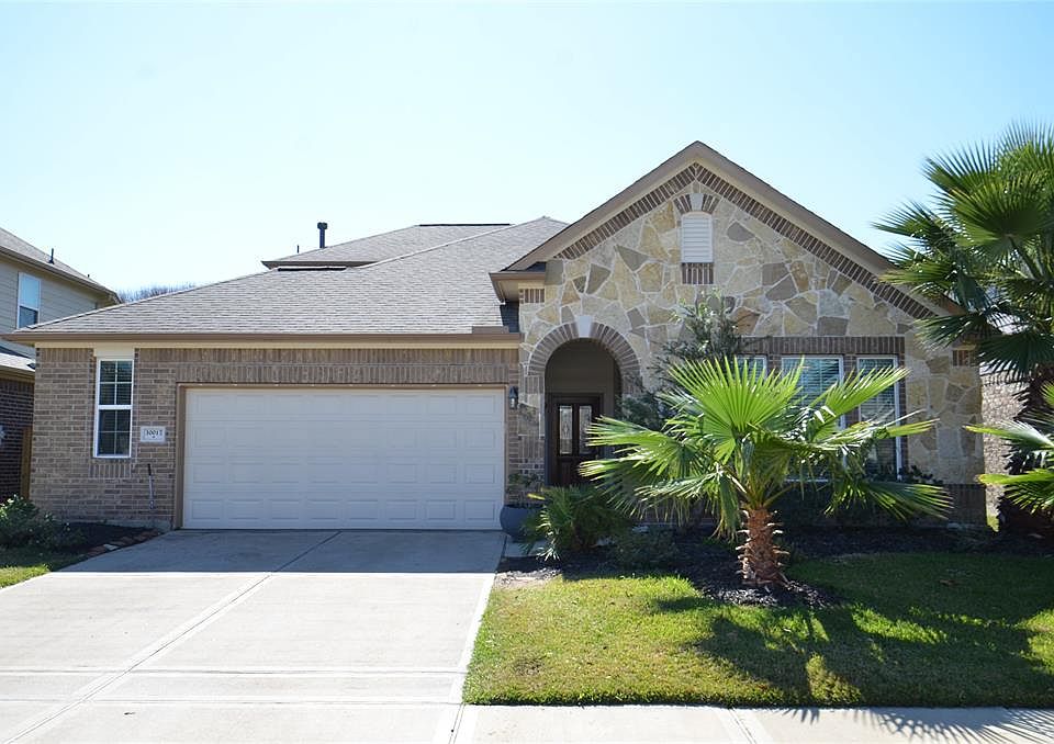 1st image of 30017 Willow Brook Ln