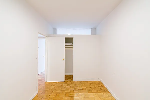 Rented by Bond New York | media 6