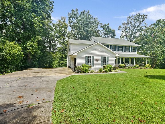 2nd image of 3440 Saint Andrews Dr