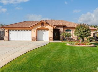 6111 Park Saybrie Ct, Bakersfield, CA 93313