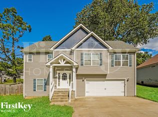 1883 Red Fox Trl, Clarksville, TN 37042