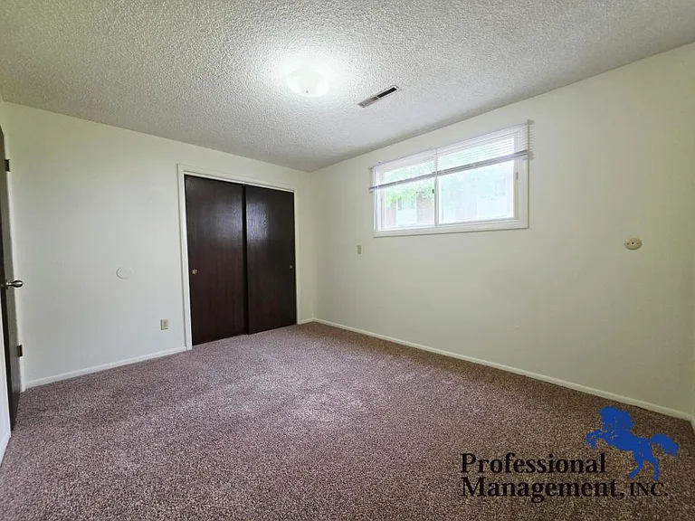 809 N 16th St #6 — Photo 5