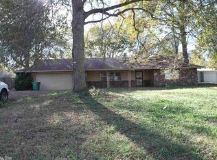 3006 Riverside Dr, Pine Bluff, AR 71602