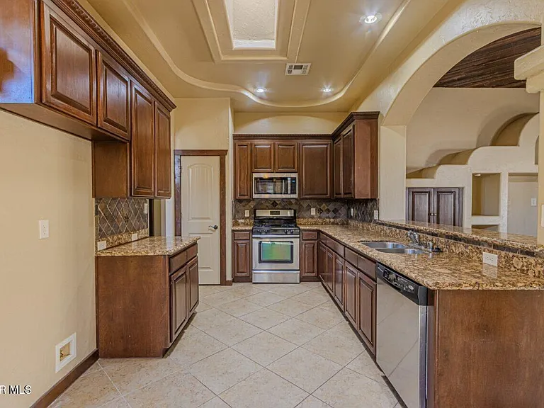 5357 Guillermo Frias Ln — Photo 6