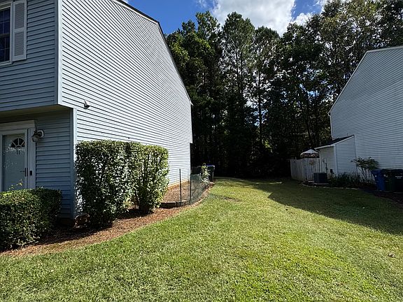 Side yard has garden space
