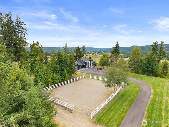 2nd image of 20215 189th Avenue Ct E