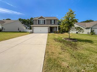 215 Belcaro Dr, Kings Mountain, NC 28086