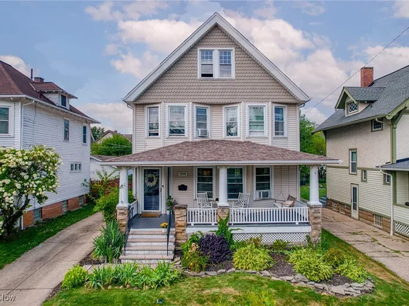 1194 Andrews Ave, Lakewood, OH 44107