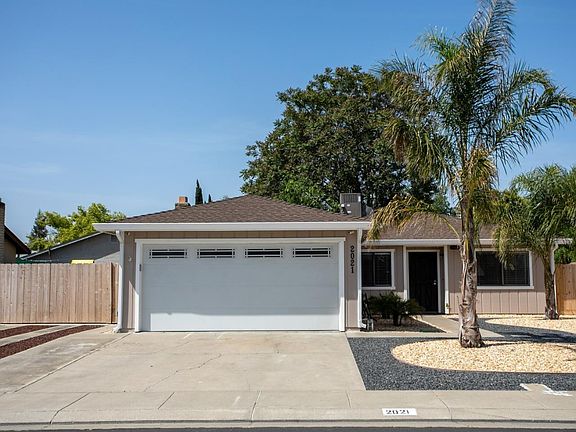 2nd image of 2021 Holbrook Ln