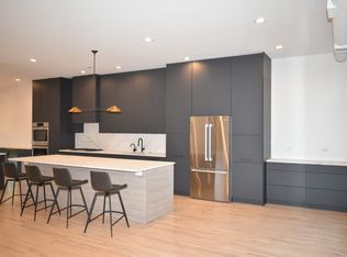847 W Monroe St APT Penthouse 5, Chicago, IL 60607