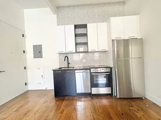 Rented by Doorway NYC, LLC | media 5