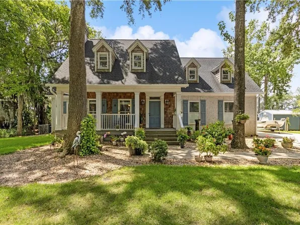 176 Mariah Dr, Woodbine, GA 31569