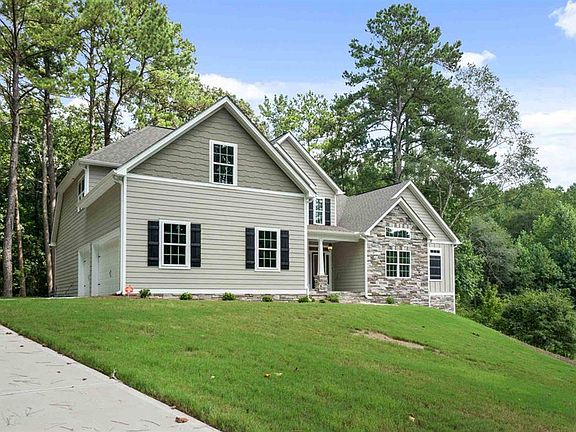 2nd image of 195 Farm Ln