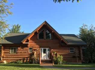 520 Treetop Bluff Ln, Bonners Ferry, ID 83805