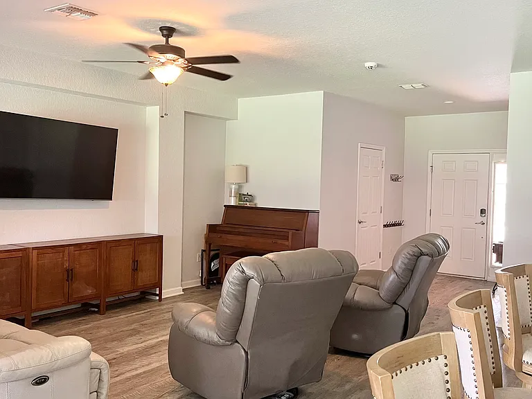 4146 SW 47th Ct — Photo 5