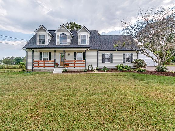 3rd image of 106 Buttrey Ct