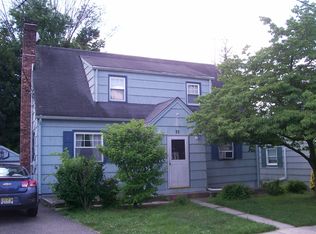 33 Center St, Midland Park, NJ 07432