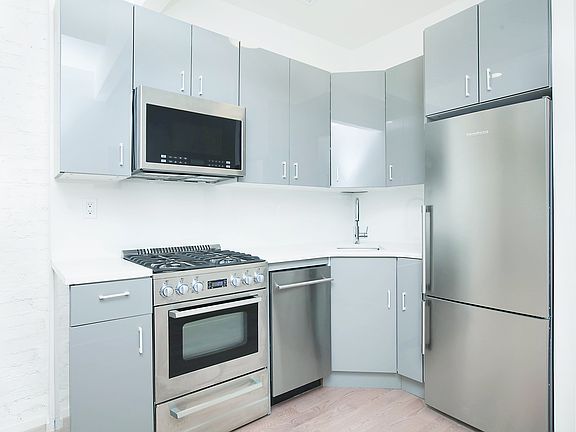 4th image of 1158 1st Ave APT 3b