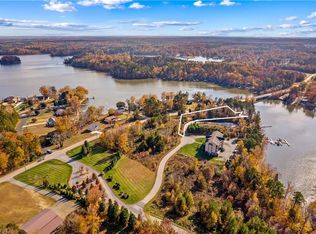 2005 Sunset Pointe Dr, Salisbury, NC 28146