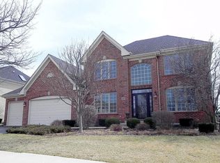 860 Wingfoot Dr, North Aurora, IL 60542