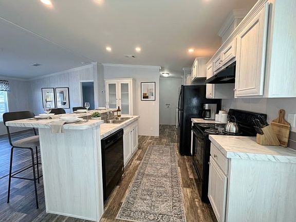 2nd image of 104 Bush Ln #26