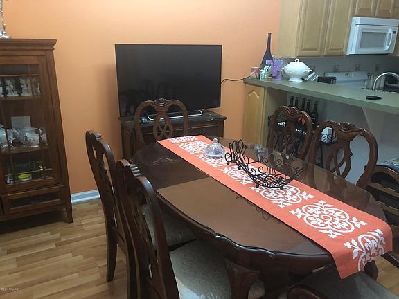 3rd image of 4379 Idlewood Dr SW #15