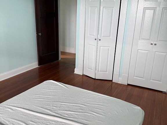 5th image of 106 Rockland St #3