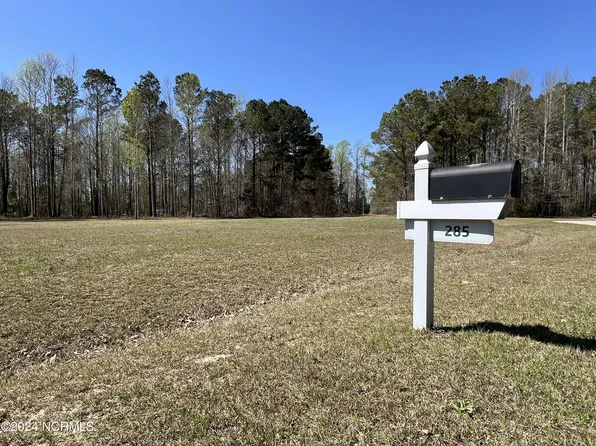 285 Marshs Cove Drive, Bath, NC 27808