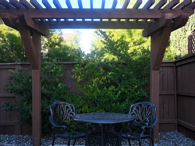 1581 Osborn Dr — Photo 27