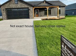 11 Robert Allen Ln, Brandenburg, KY 40108