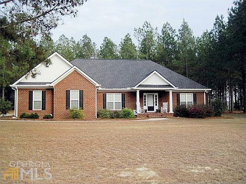 2nd image of 108 Sweet Briar Trl