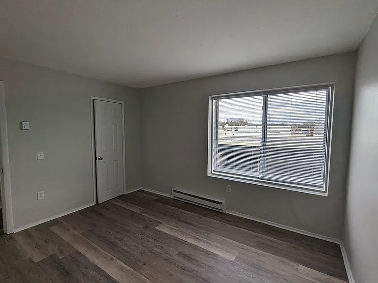 1615 Nottingham Ave #301 — Photo 4